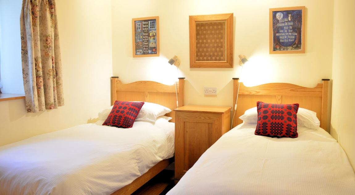 Benar Cottages - Bwthyn Rhosyn Penmachno holiday cottage Snowdonia Eryri Betws-y-Coed accommodation Snowdonia holiday rental Pet-free cottage Wales Electric vehicle charging cottage Rural retreat North Wales Mountain biking accommodation